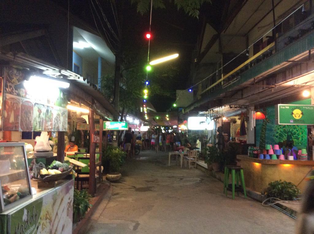Maddy'S Hostel Ko Pha Ngan Dış mekan fotoğraf